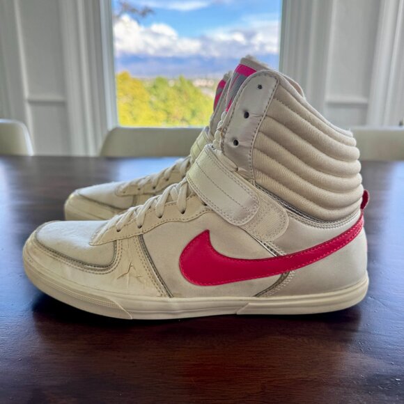Vintage NIKE Aeroflight High Limited Edition / Hearts (Rare!) - Picture 2 of 11